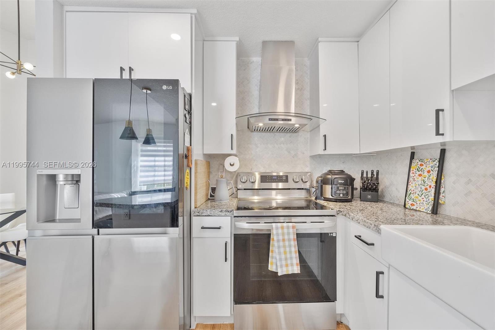 VILG HOMES COUNTRY WALK C - Residential