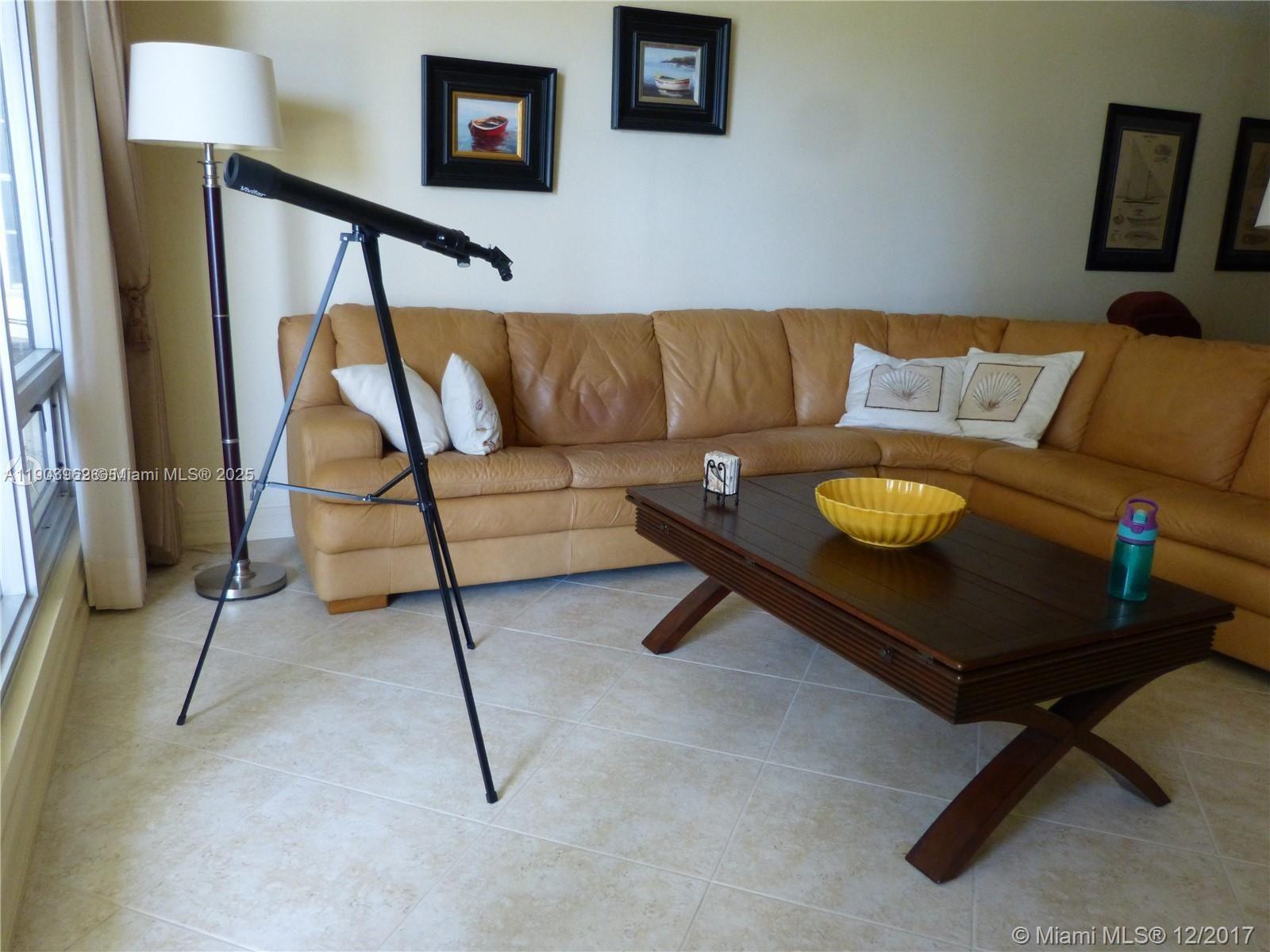 PLAZA SOUTH CONDO - Residential Lease