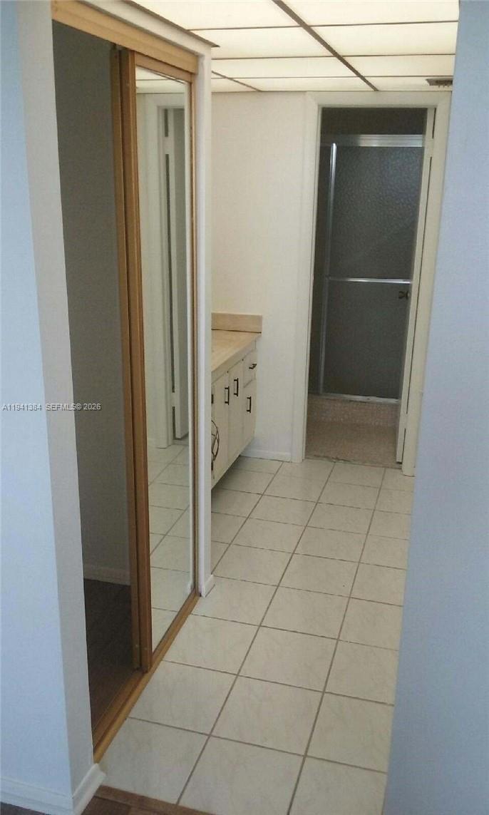 OMEGA CONDO NO 4 - Residential