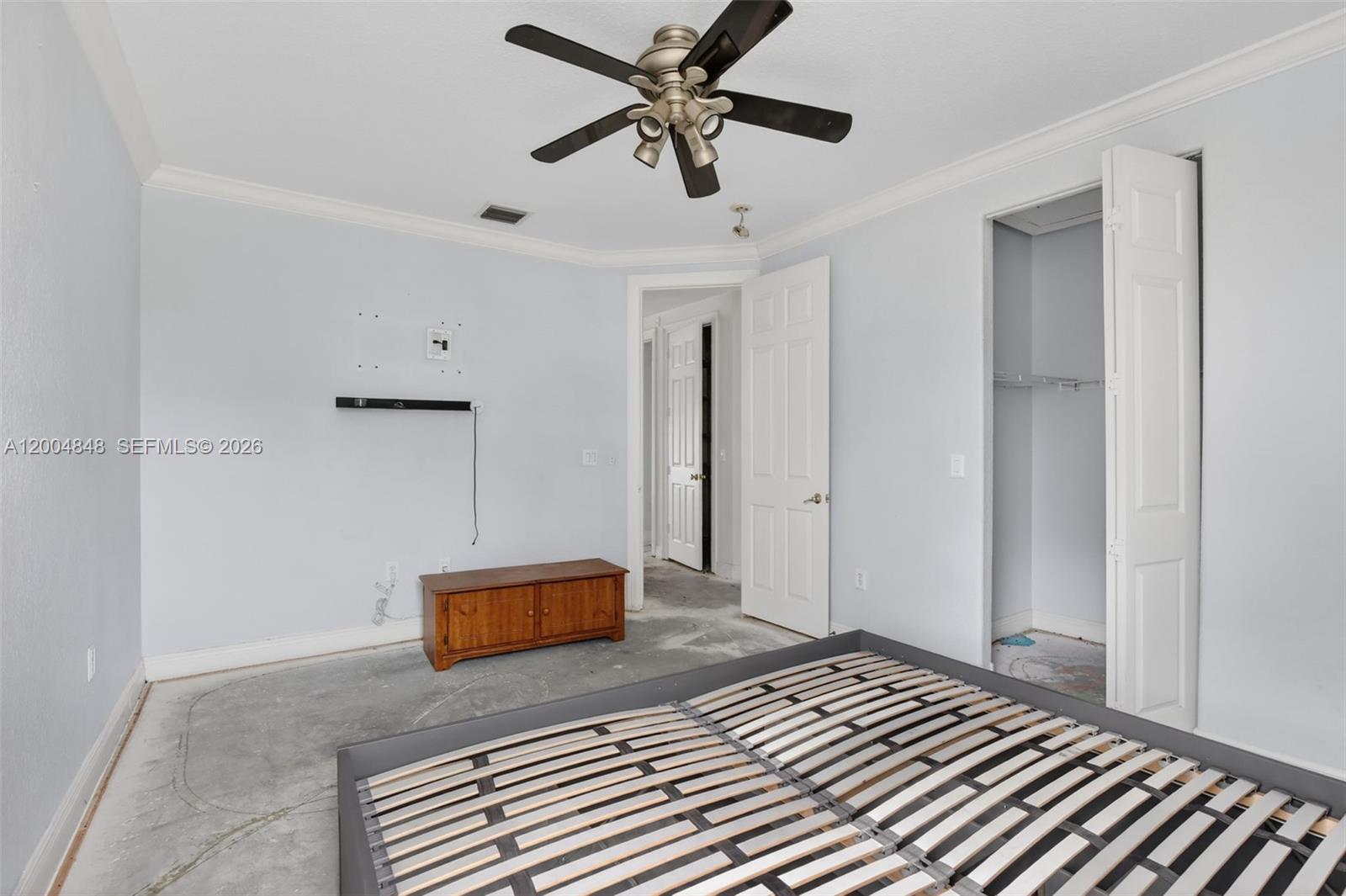 LONG LAKE ESTATES - Residential
