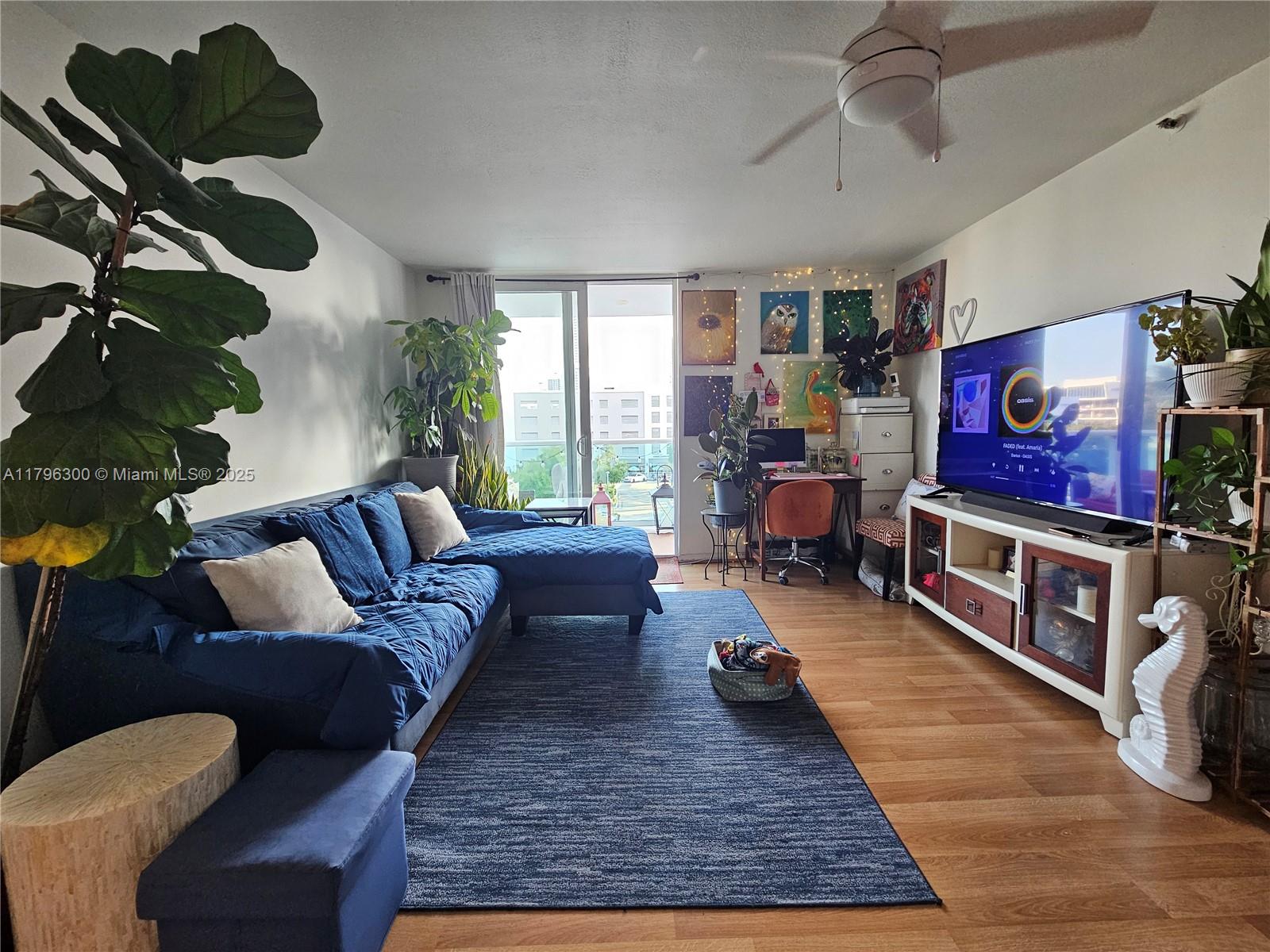 Property for Sale at 1035 West Ave 406, Miami Beach, Miami-Dade County, Florida - Bedrooms: 1 
Bathrooms: 1  - $359,000