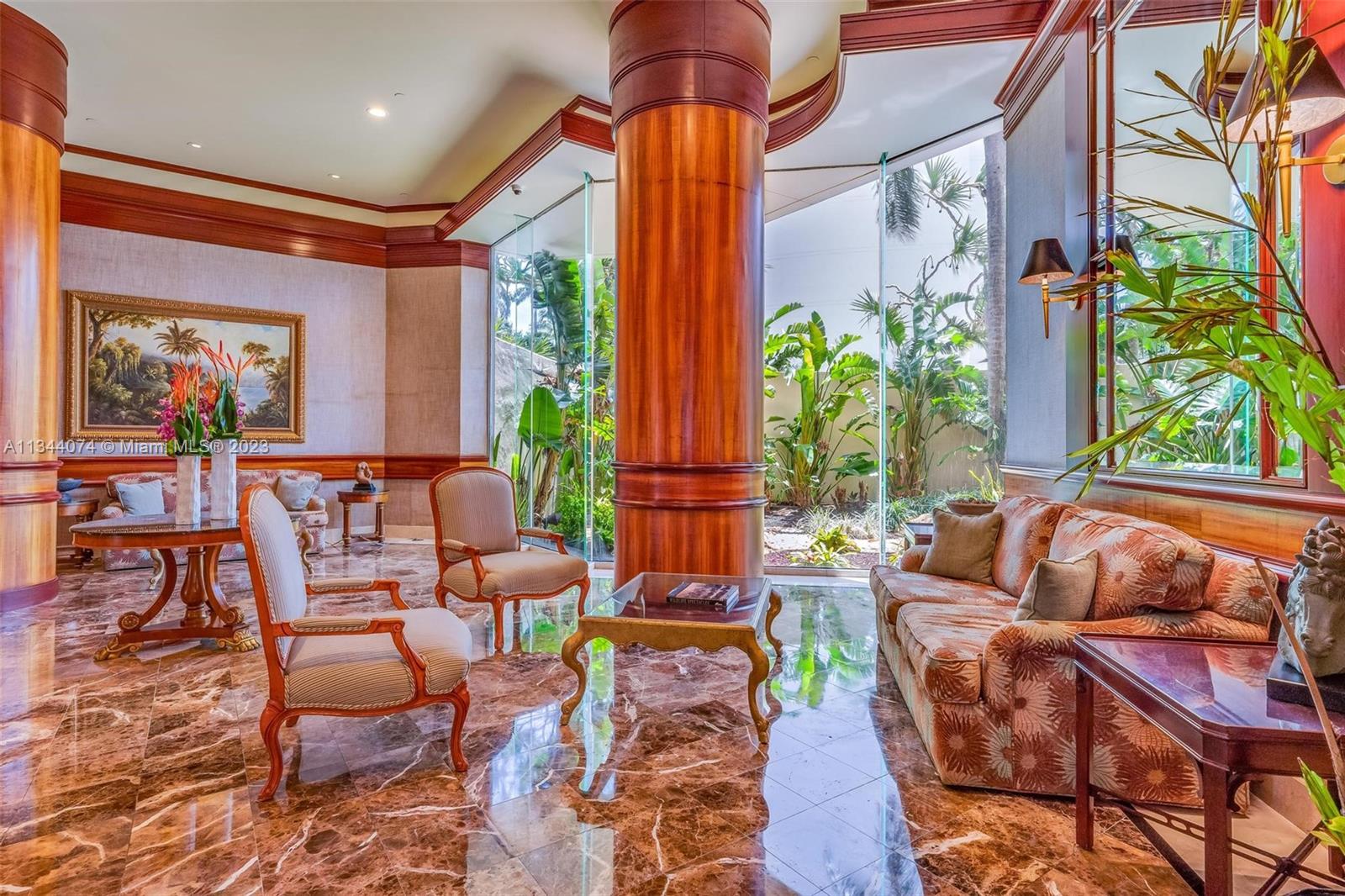 THE LANDMARK CONDO - Residential