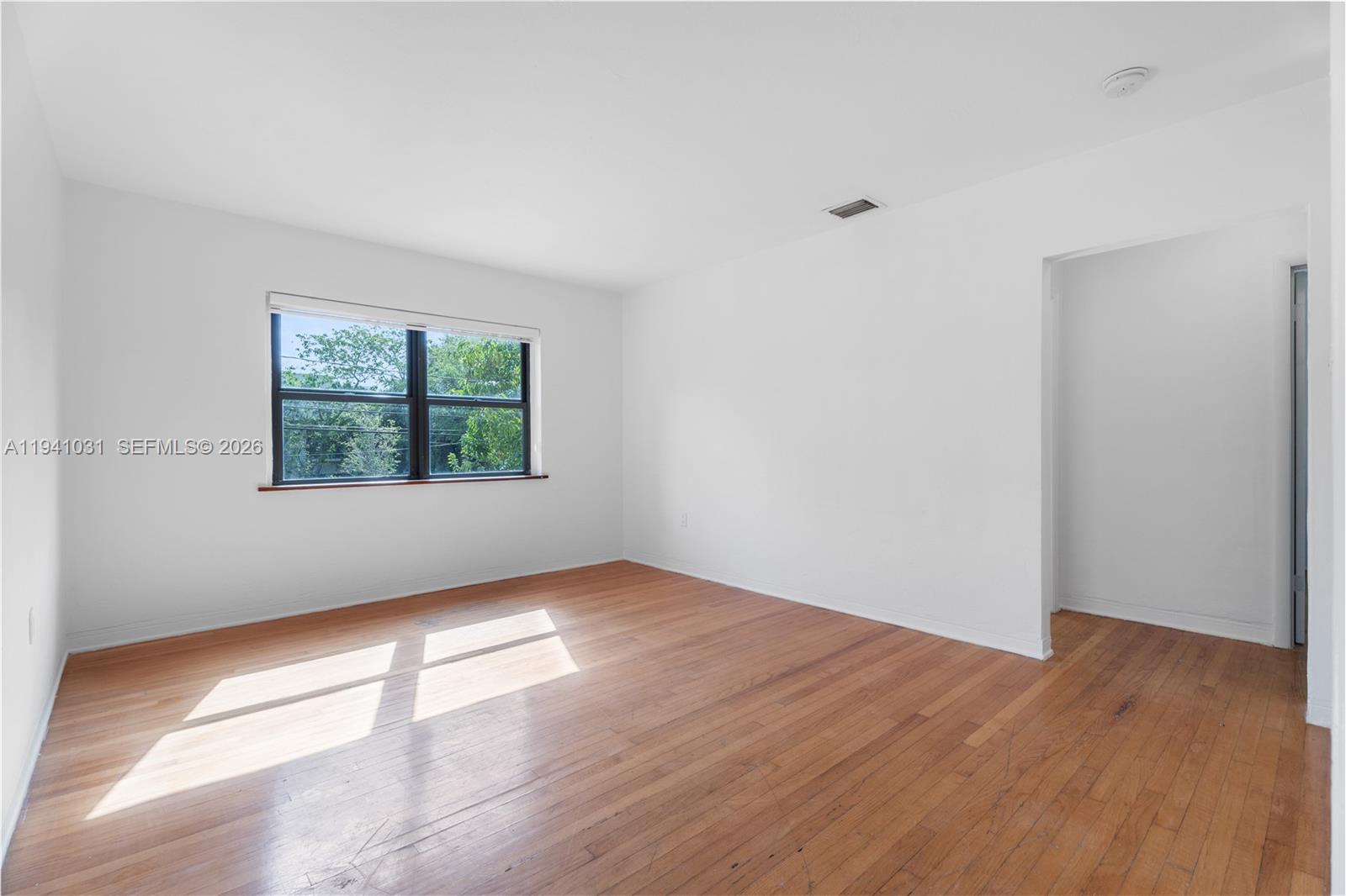 FROW HOMESTEAD - Residential Lease