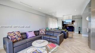 PARKER DORADO CONDO - Residential