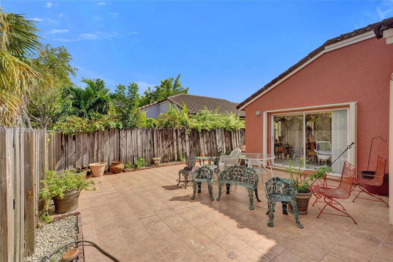 Miami, Florida 33193, United States, 4 Bedrooms Bedrooms, ,2 BathroomsBathrooms,Residential,Active,244815