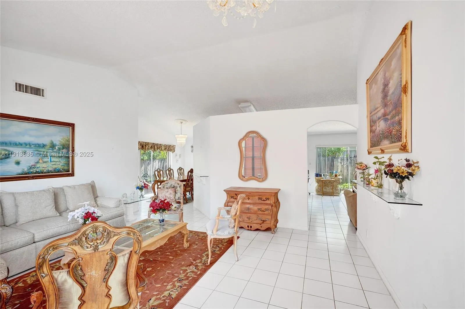 Miami, Florida 33193, United States, 4 Bedrooms Bedrooms, ,2 BathroomsBathrooms,Residential,Active,244815