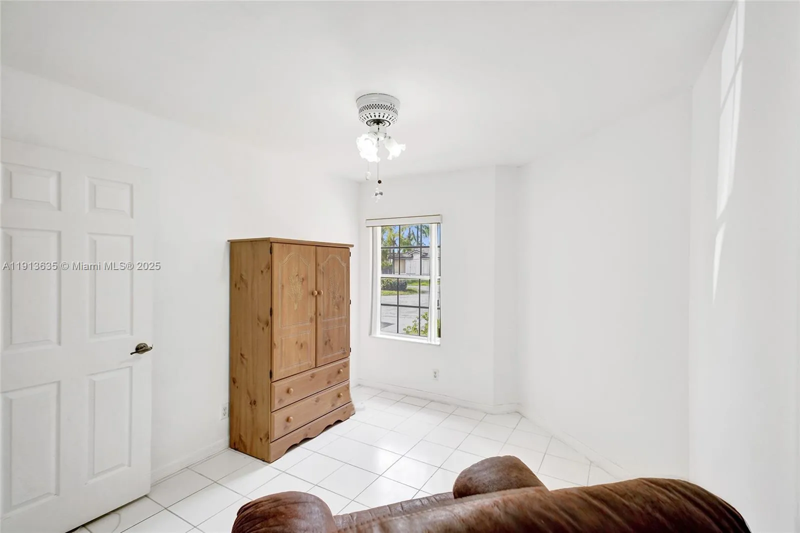 Miami, Florida 33193, United States, 4 Bedrooms Bedrooms, ,2 BathroomsBathrooms,Residential,Active,244815