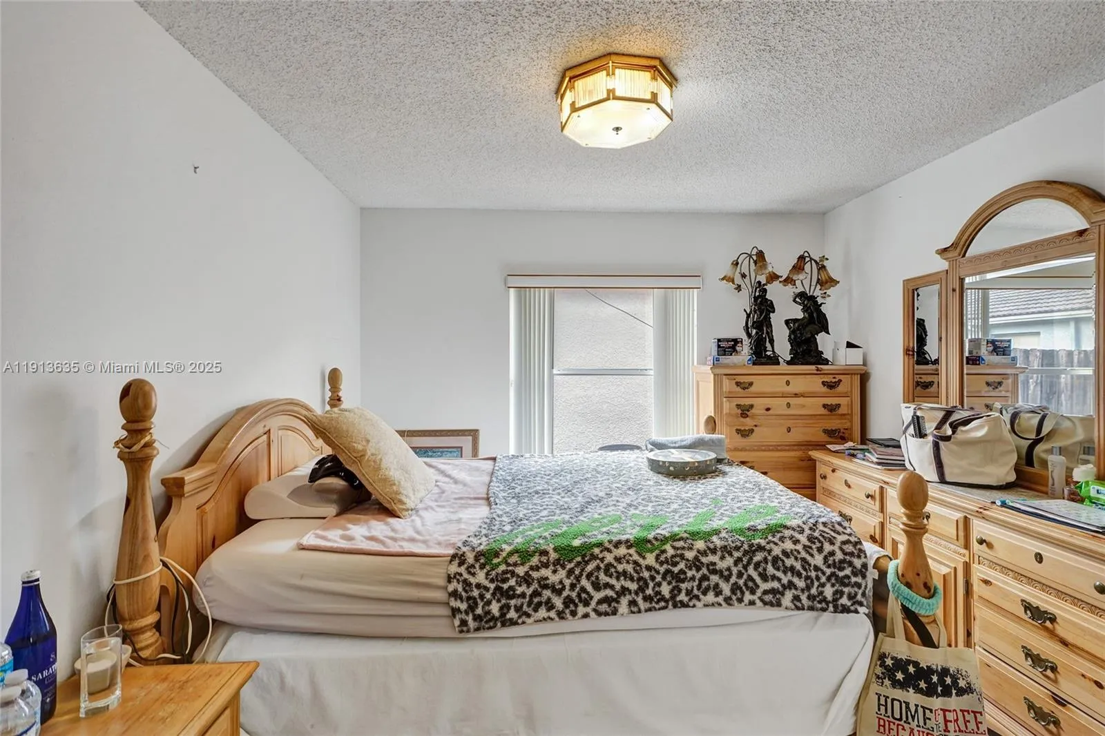 Miami, Florida 33193, United States, 4 Bedrooms Bedrooms, ,2 BathroomsBathrooms,Residential,Active,244815