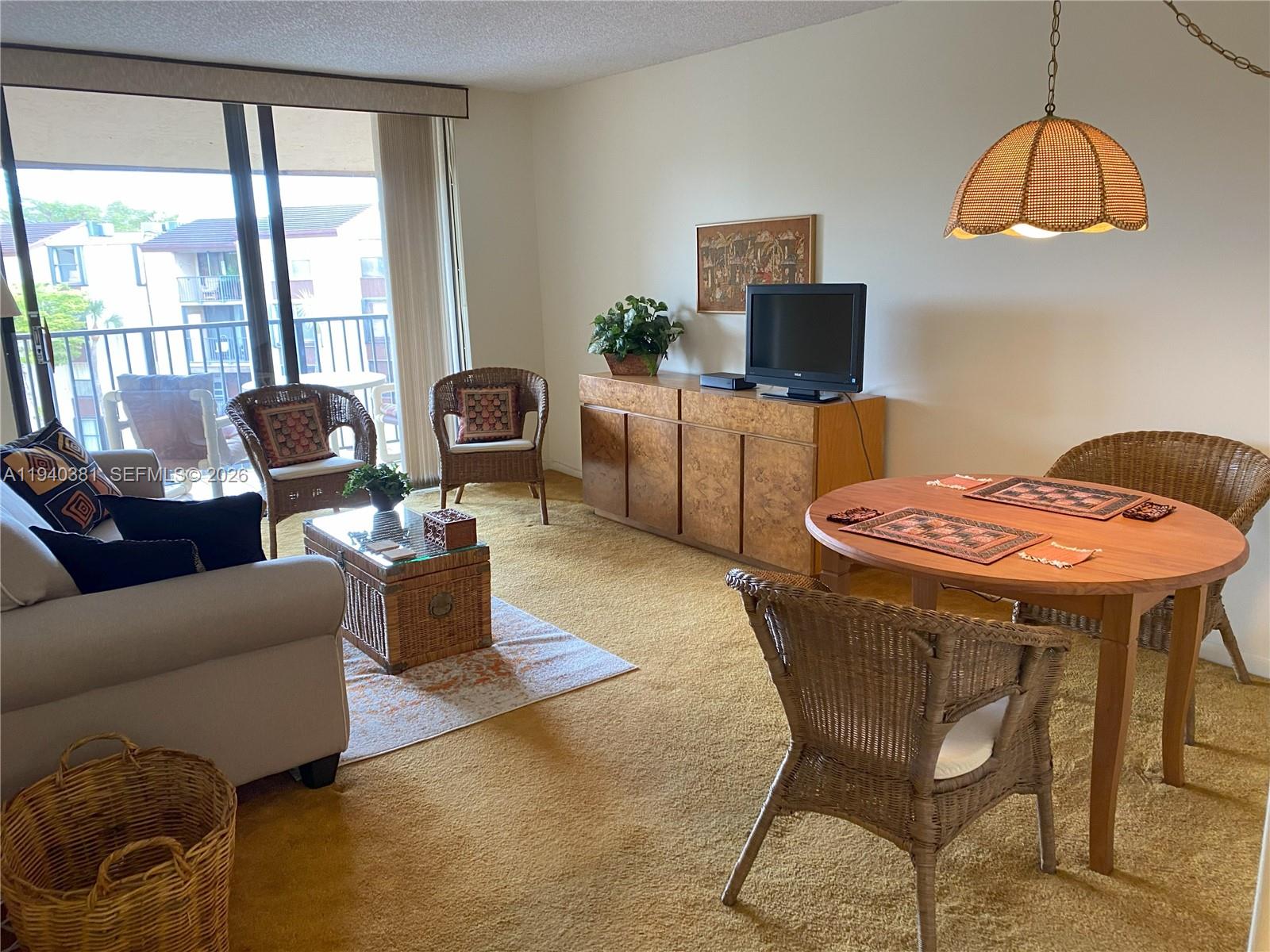 14601 N Kendall Dr 403K