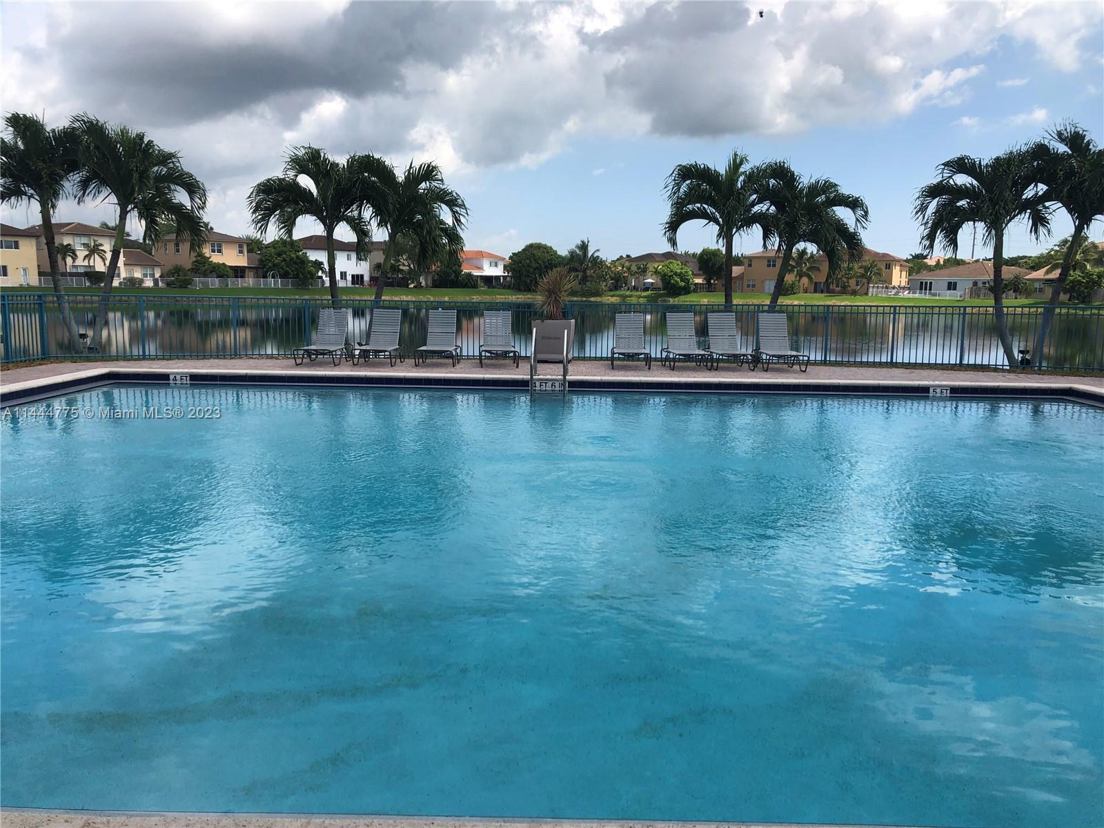 MEGHANS PLACE - Residential