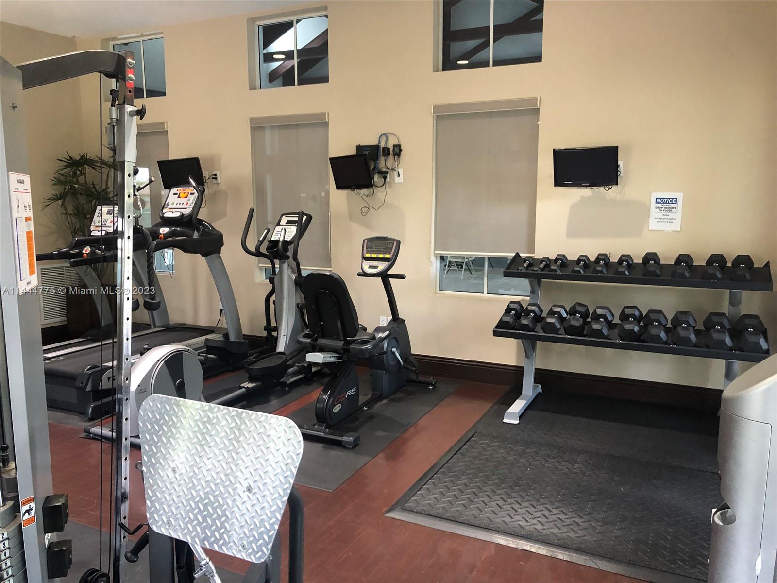 MEGHANS PLACE - Residential