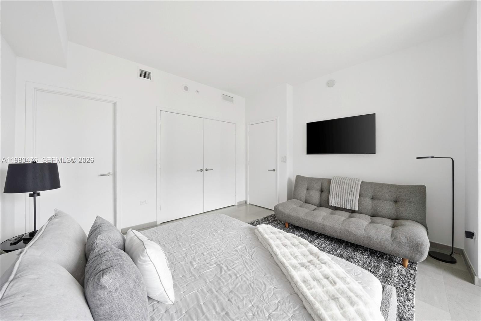 RISE CONDO - Residential Lease
