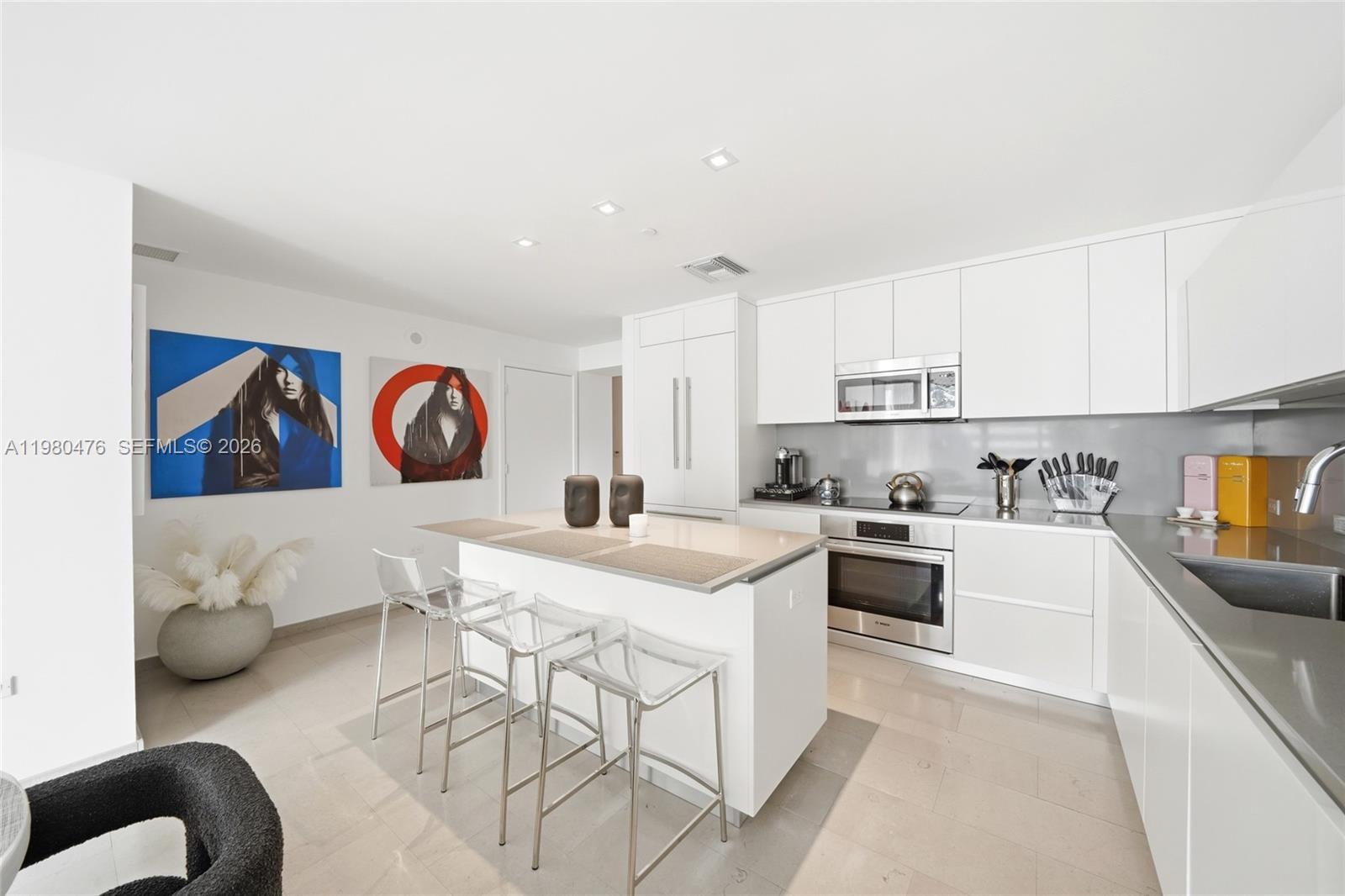 RISE CONDO - Residential Lease