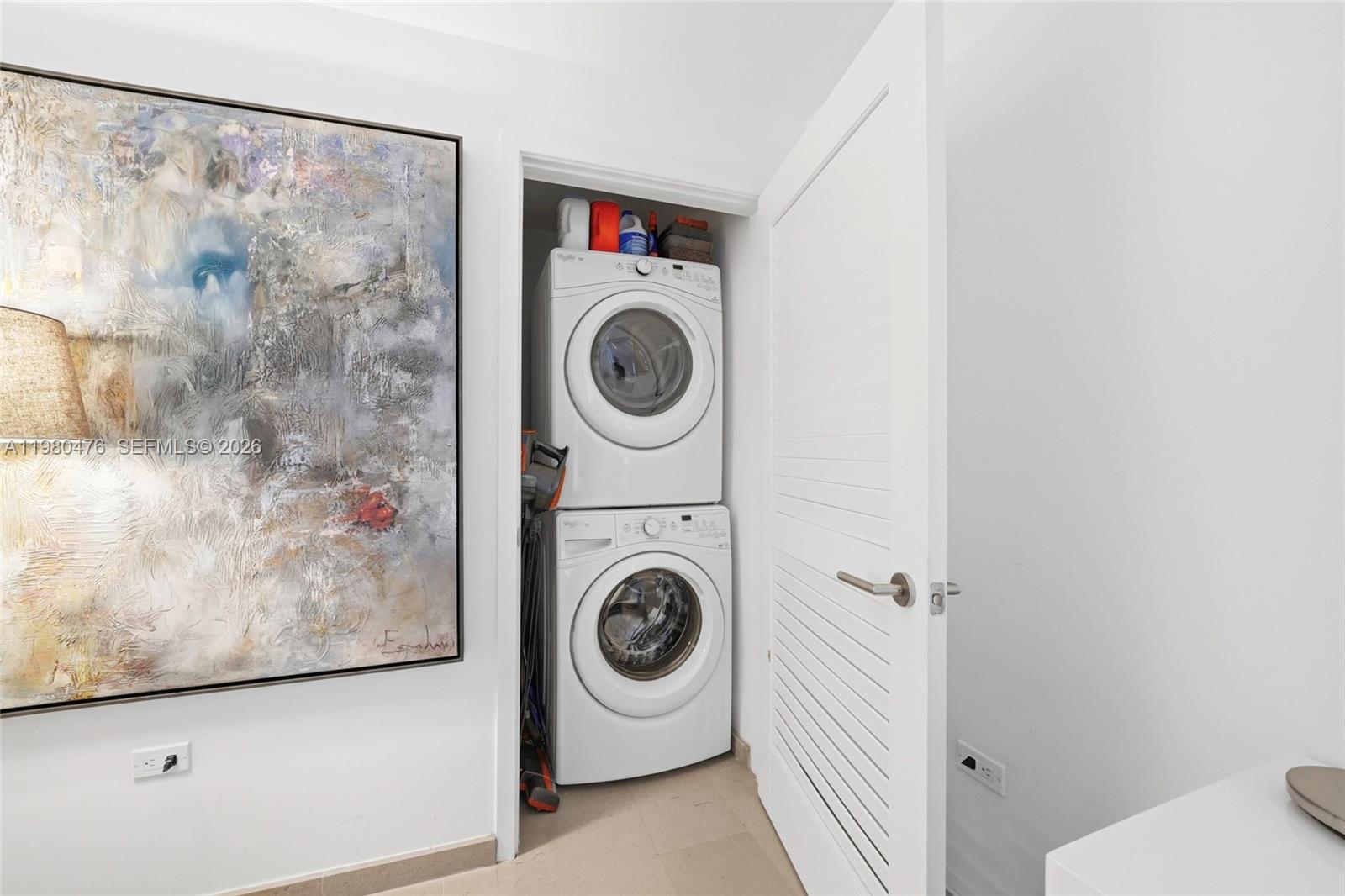 RISE CONDO - Residential Lease