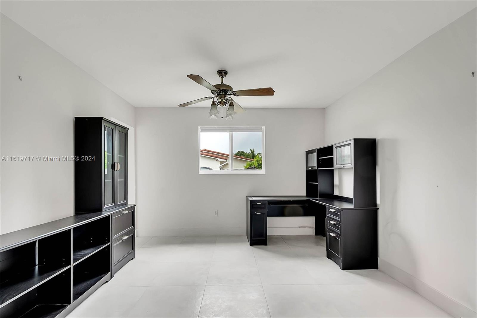 CORAL REEF ESTATES 2ND AD - Residential