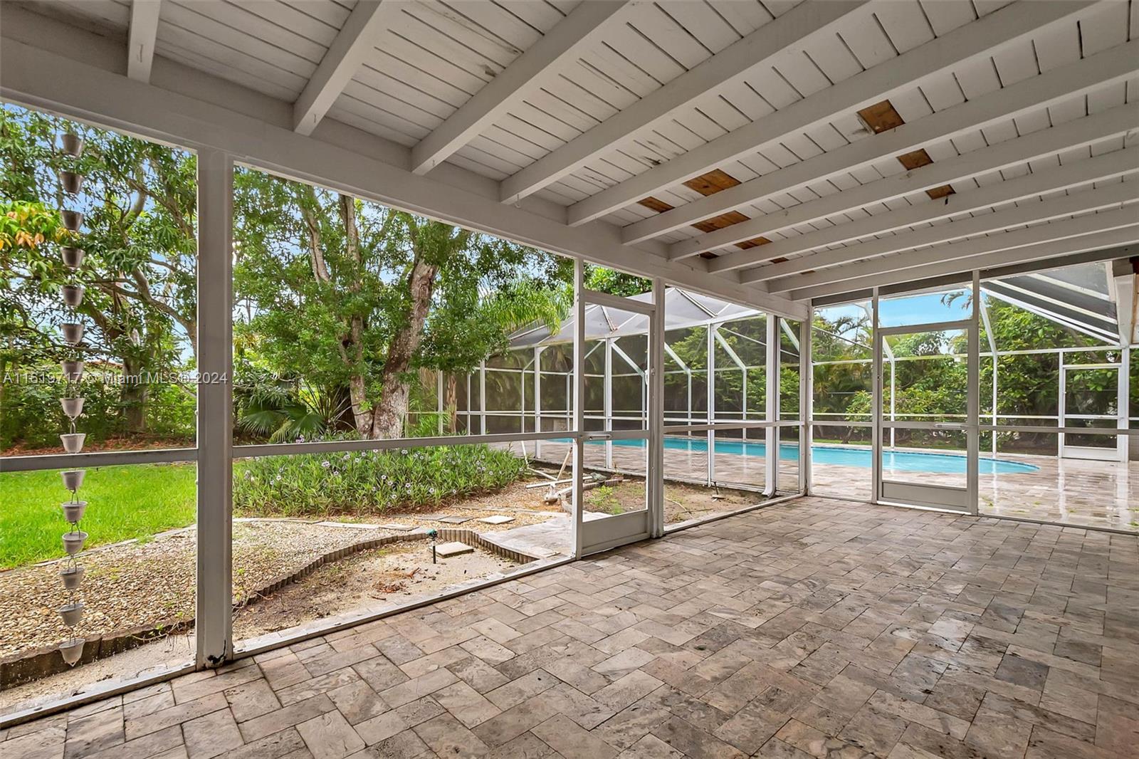 CORAL REEF ESTATES 2ND AD - Residential