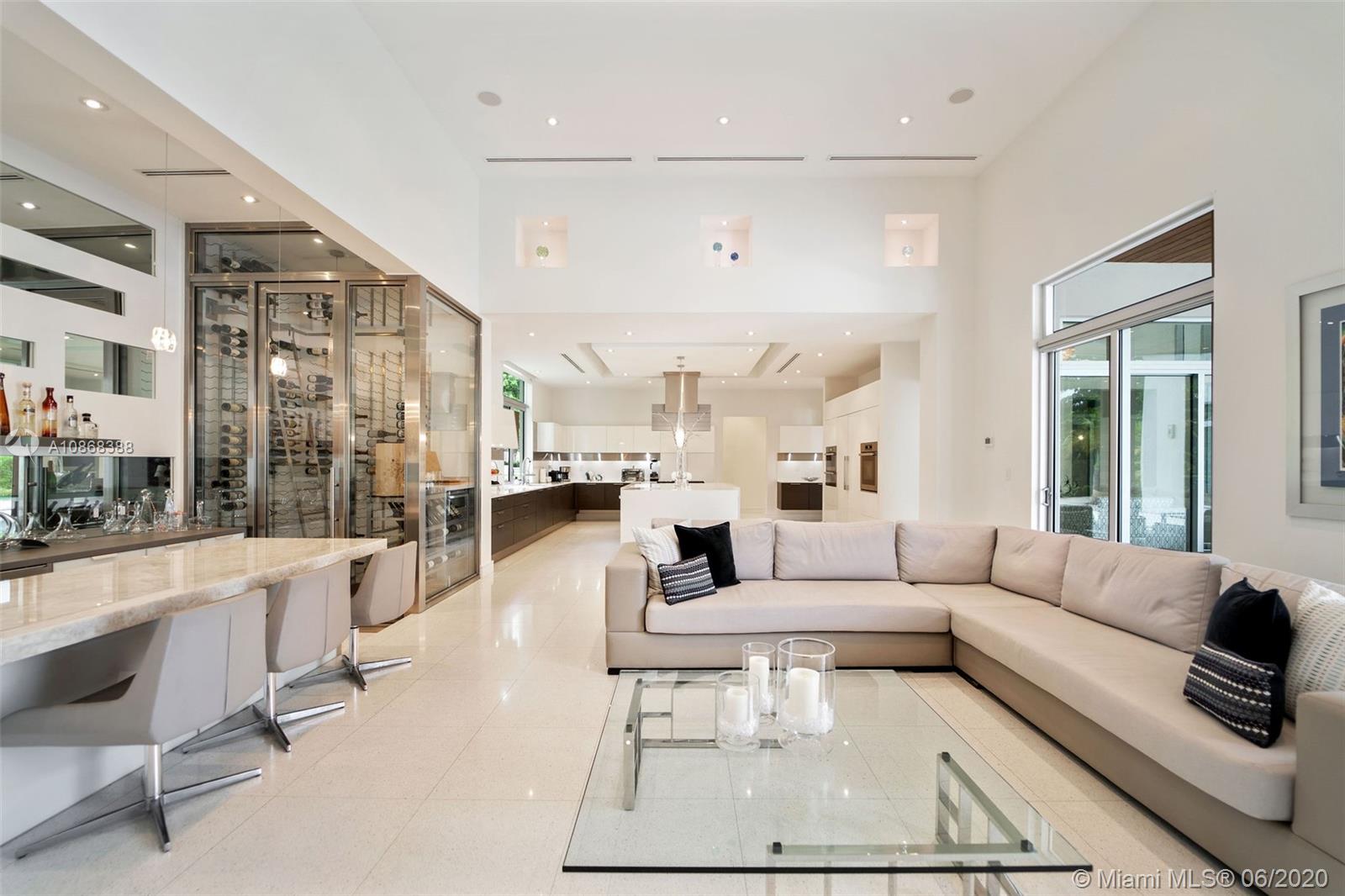 VICTORIA GARDENS - Residential