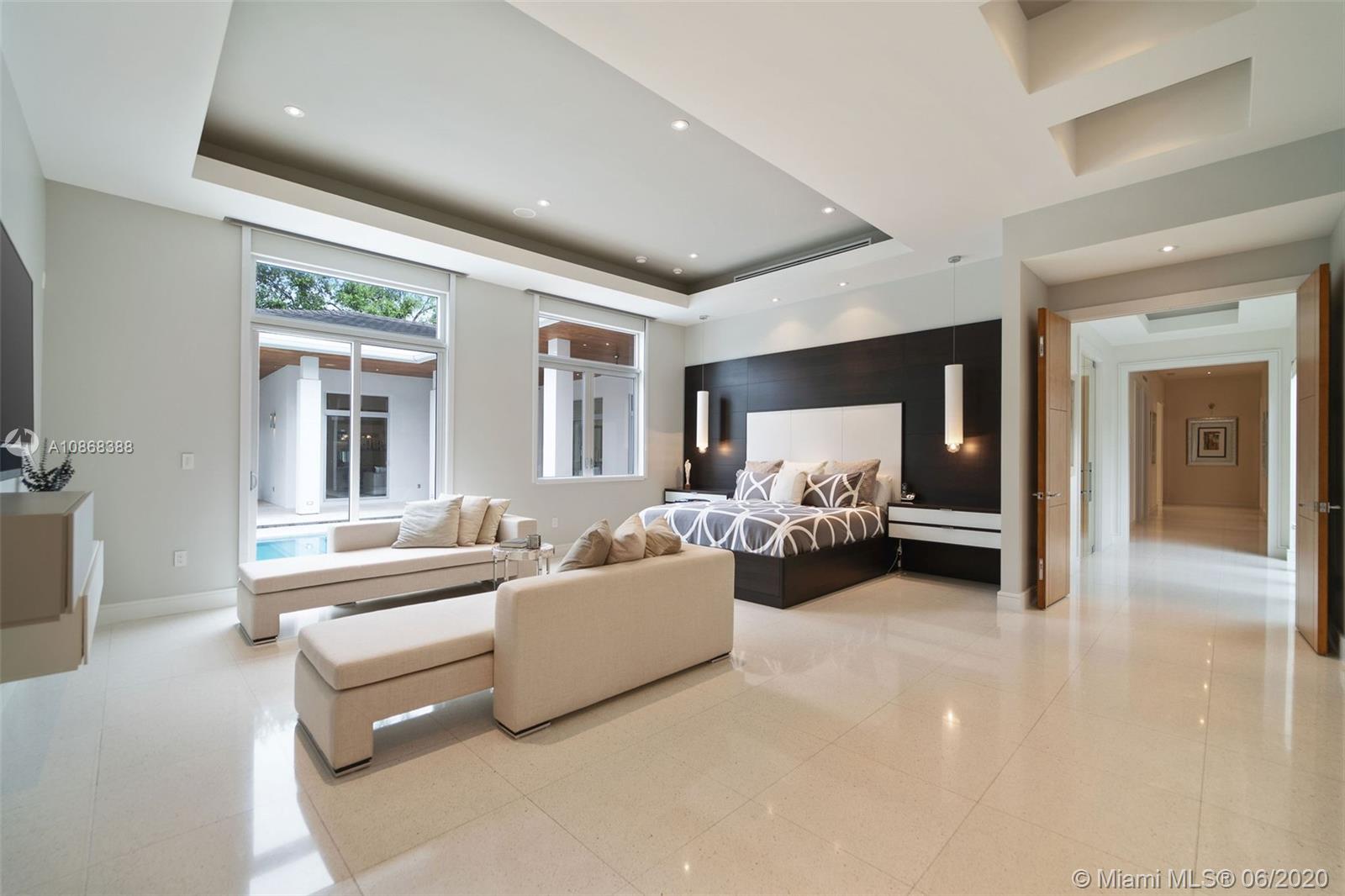 VICTORIA GARDENS - Residential