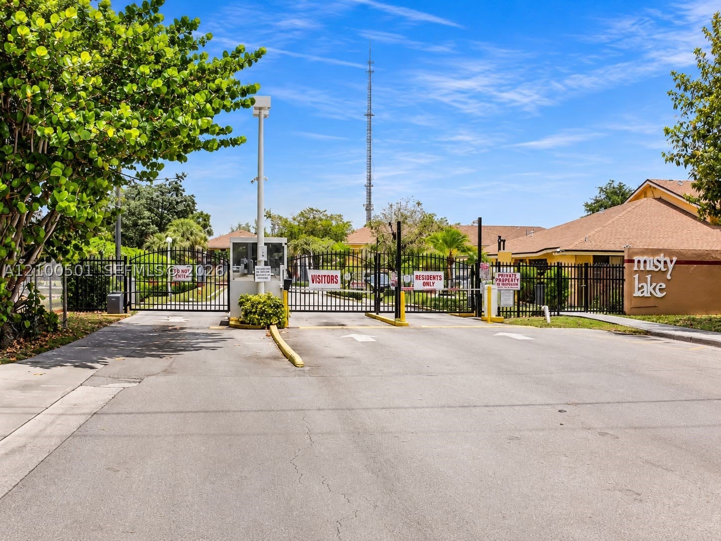 400 NW 214 st 104-22