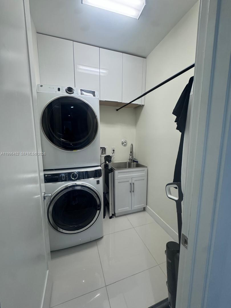 LANDMARK AT DORAL - Residential