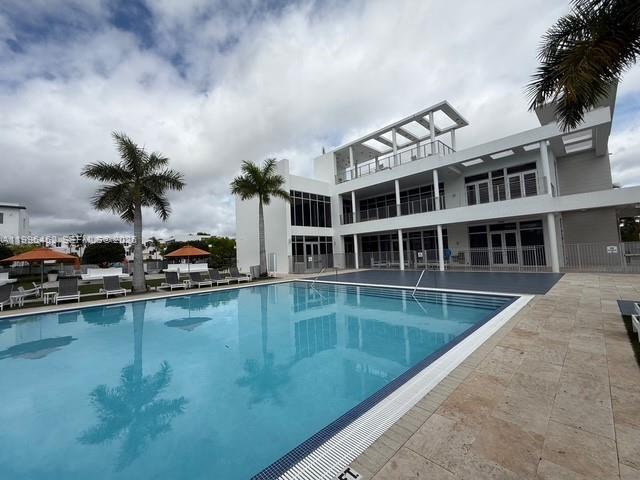 LANDMARK AT DORAL - Residential