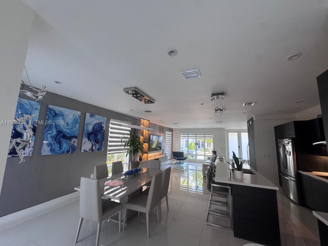 LANDMARK AT DORAL - Residential