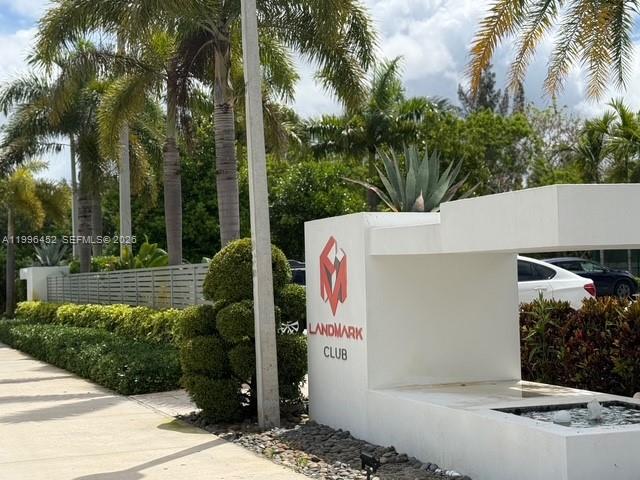 LANDMARK AT DORAL - Residential