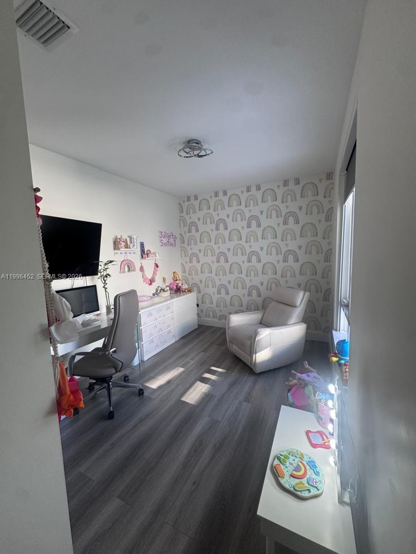 LANDMARK AT DORAL - Residential