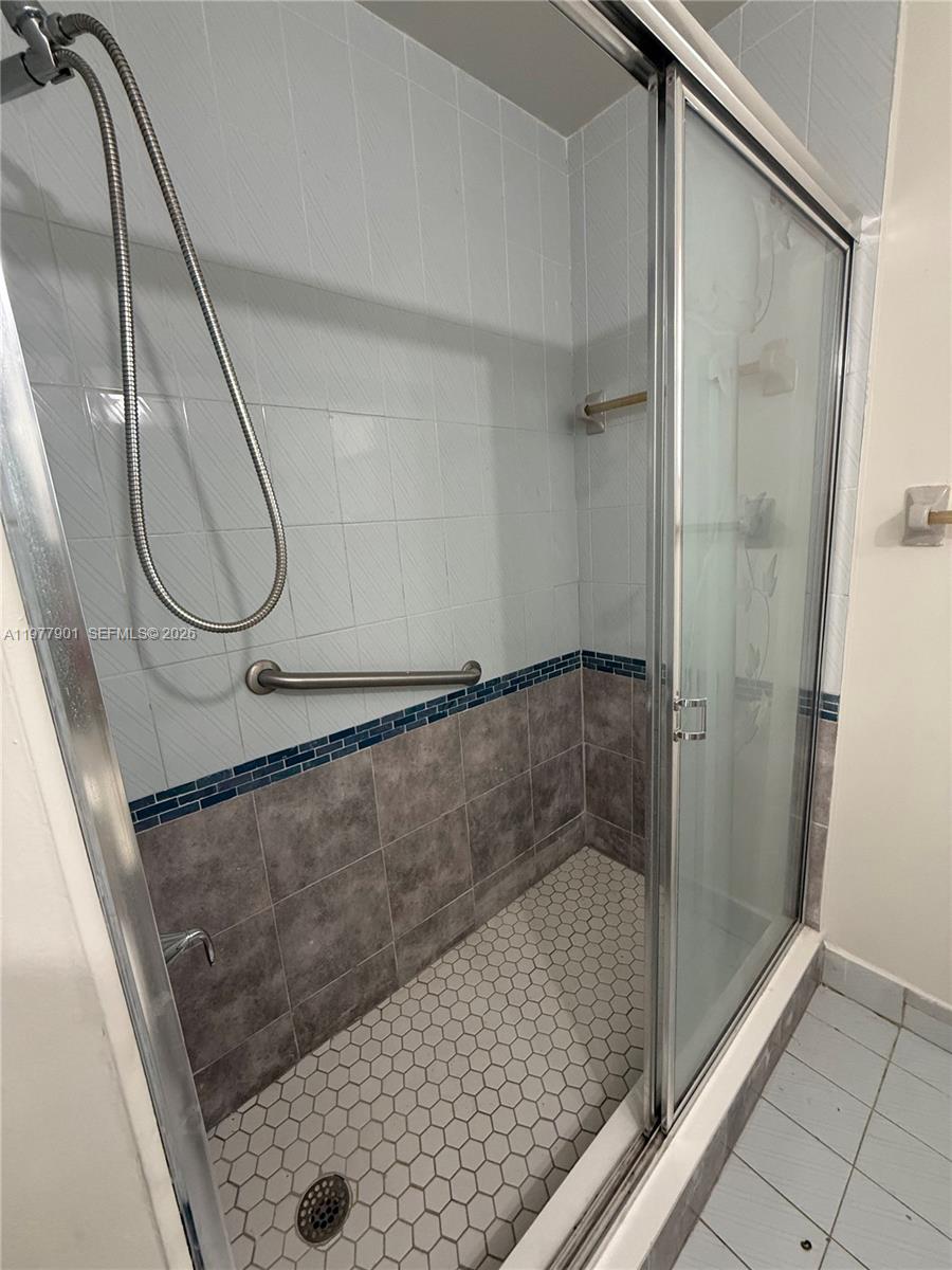 1ST ADDN TO ALAMEDA JARDI - Residential