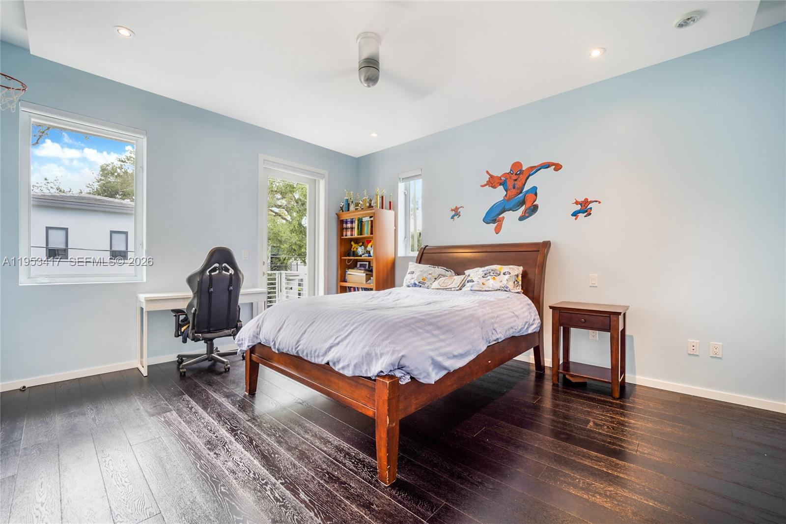 CORAL GABLES RIVIERA SEC - Residential