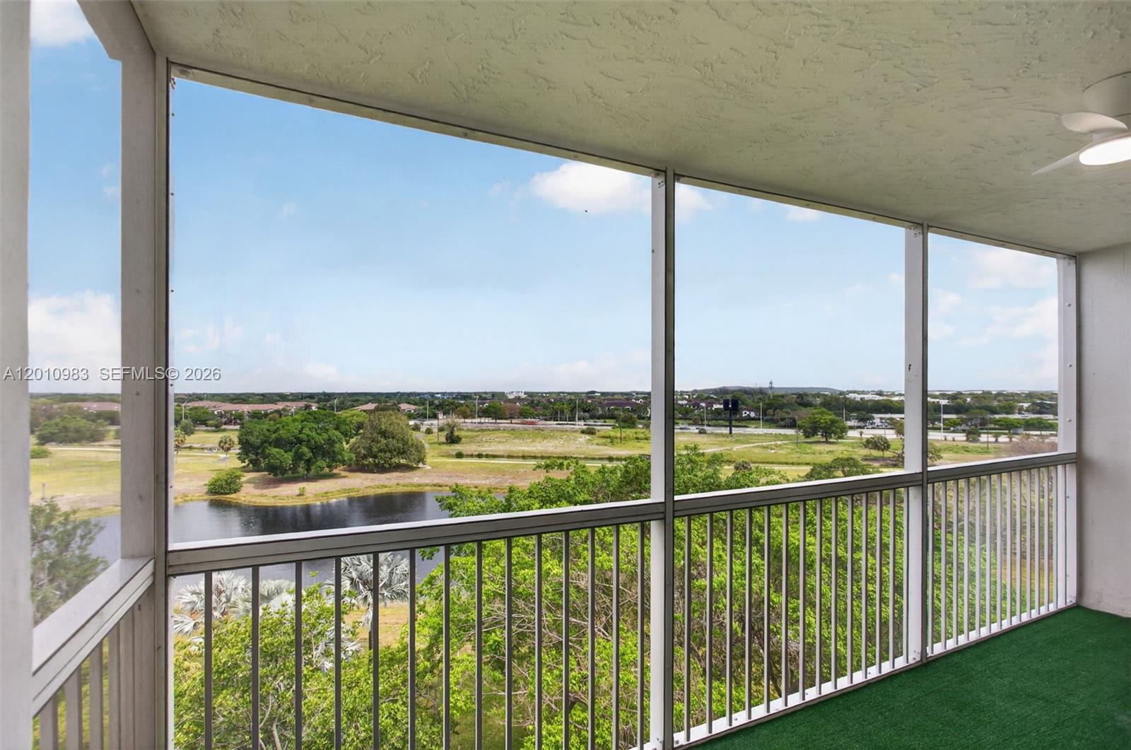 NO 50 PALM-AIRE COUNTRY C - Residential