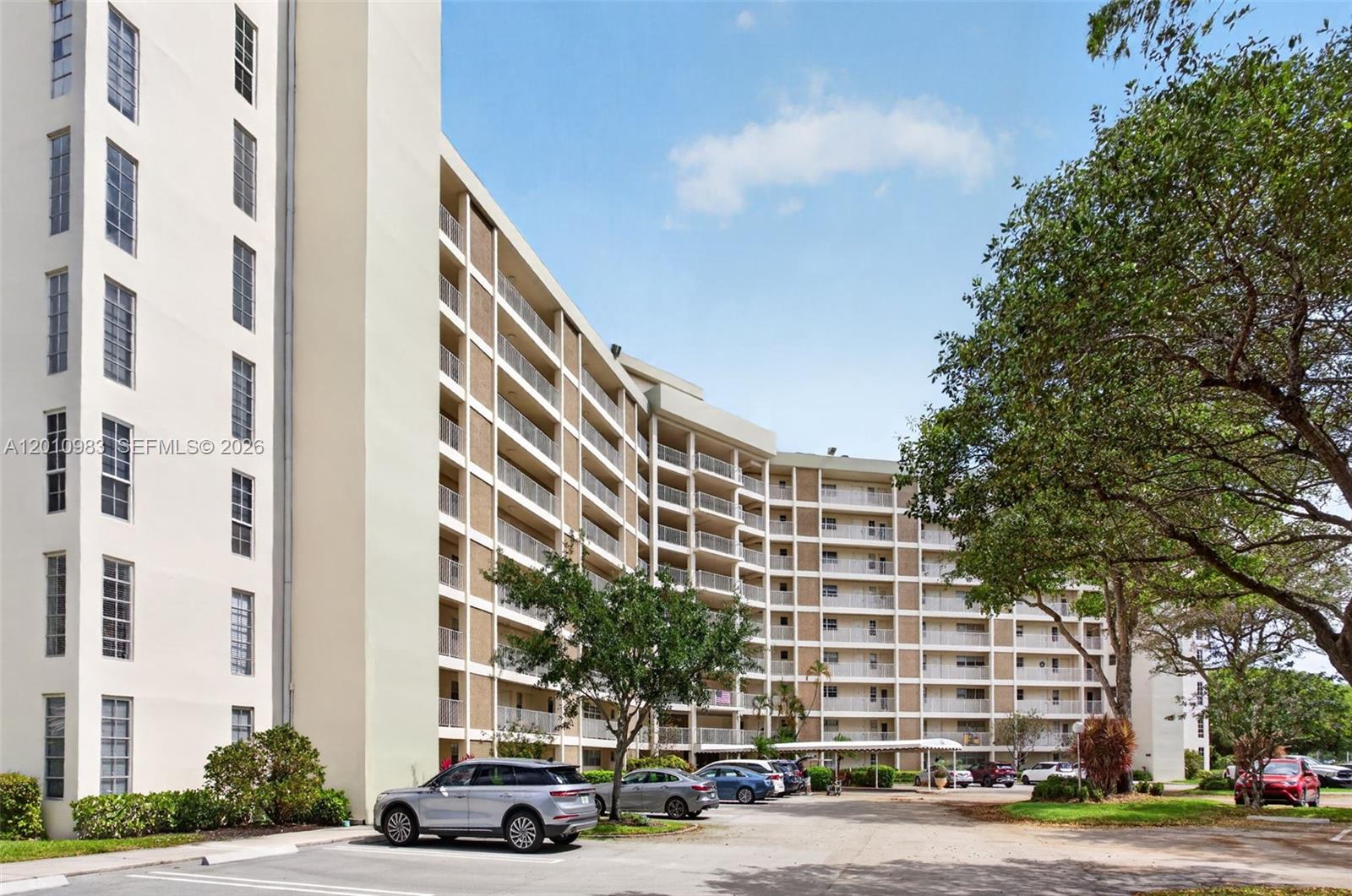 NO 50 PALM-AIRE COUNTRY C - Residential
