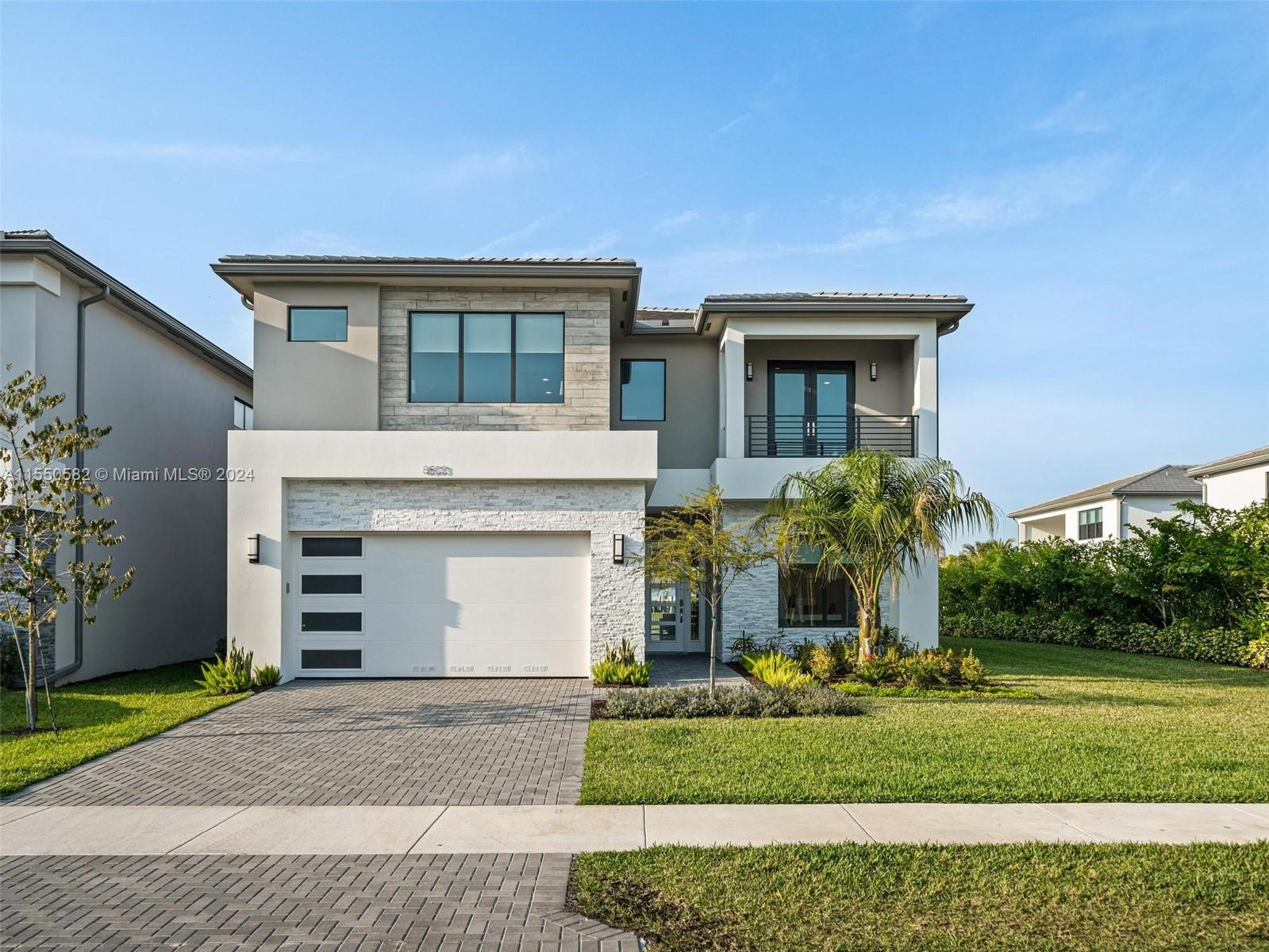 LOTUS PALM - Residential