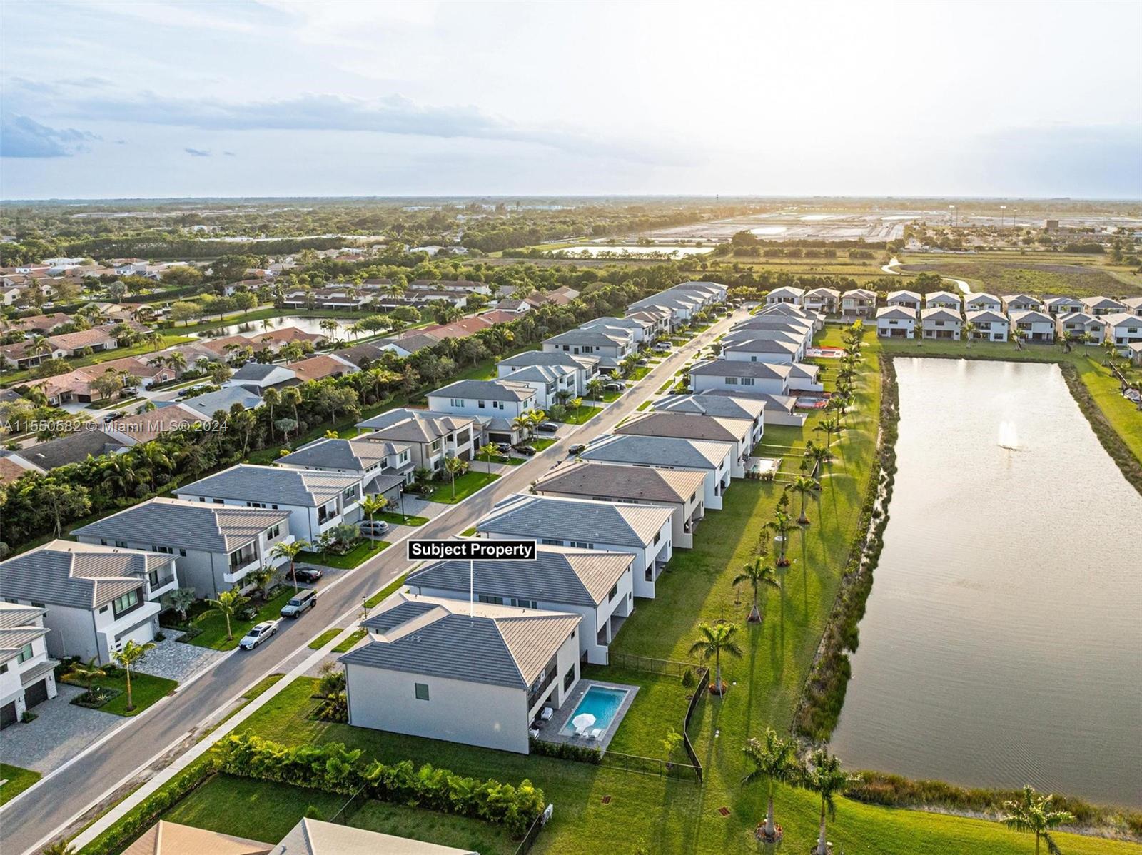 LOTUS PALM - Residential