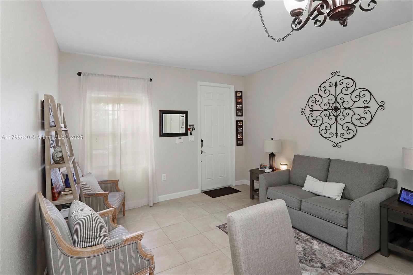 TRELLIS AT BAYSHORE - Residential