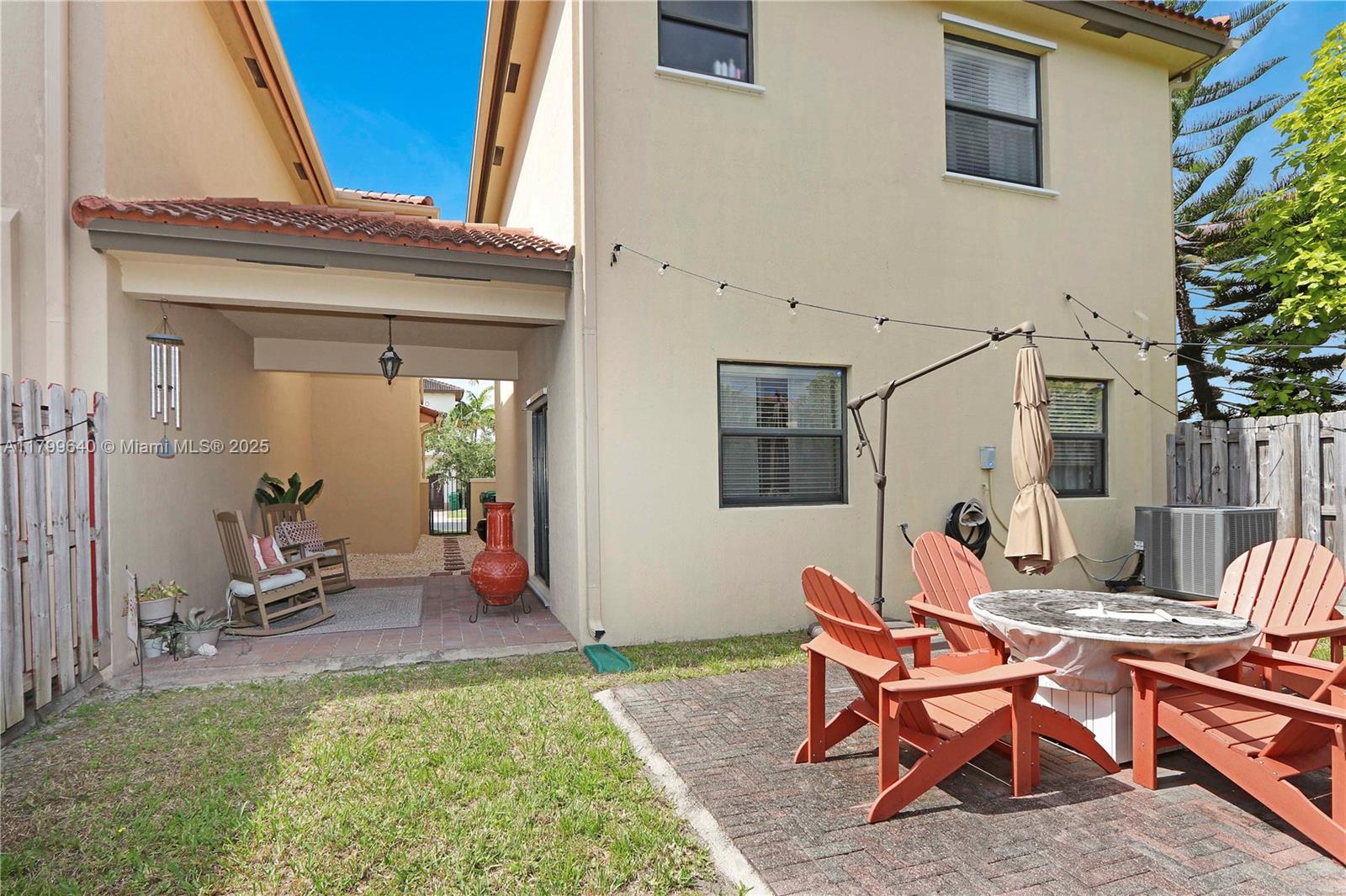 TRELLIS AT BAYSHORE - Residential