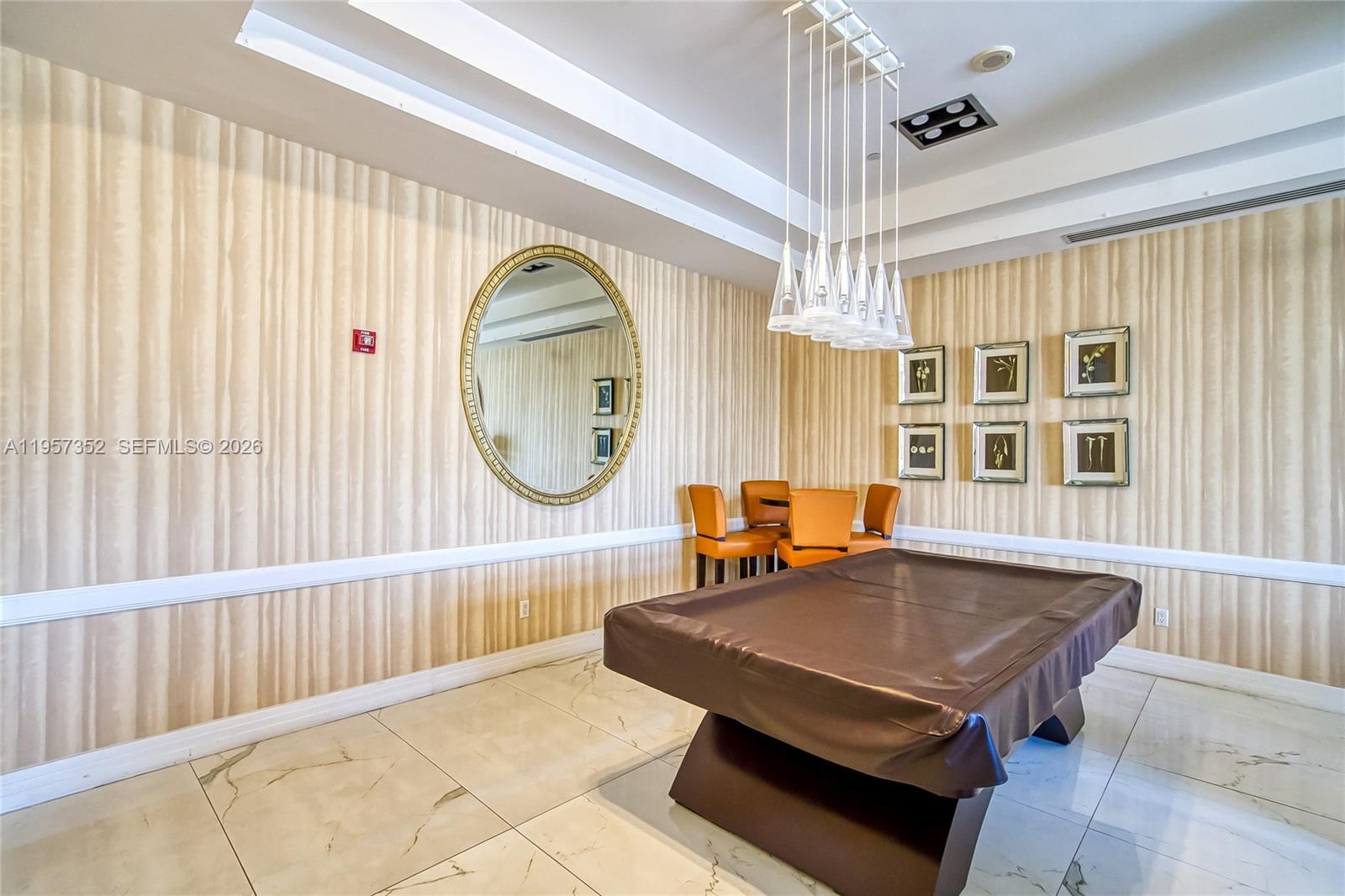 THE COLLINS CONDO - Residential Lease