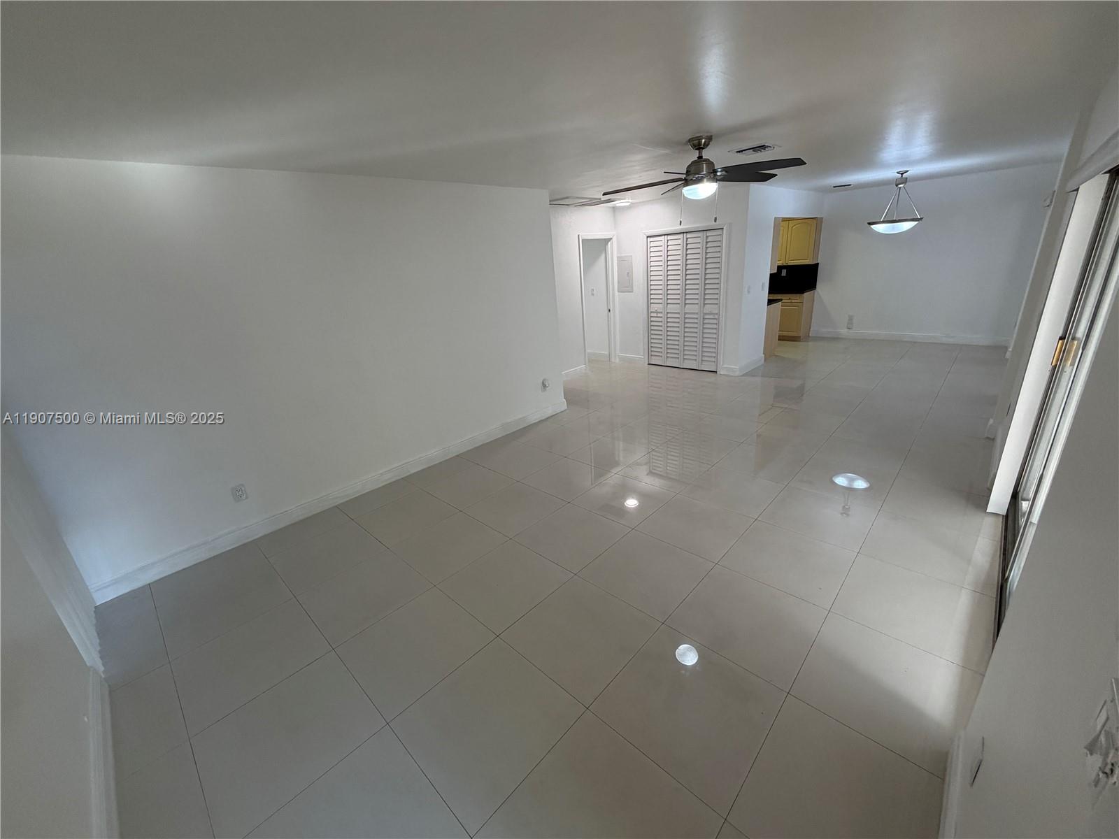 CORAL GABLES SEC B - Residential Lease