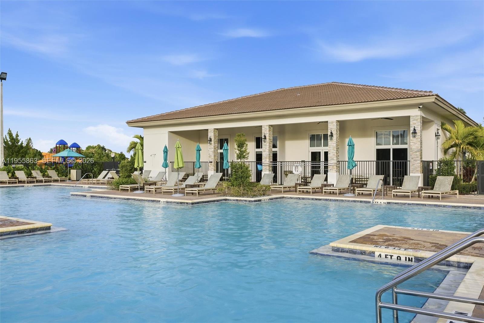 GOLF PARK SEC 1 - Residential