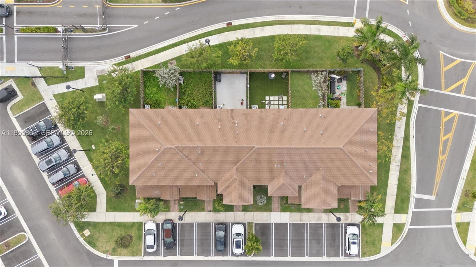 GOLF PARK SEC 1 - Residential