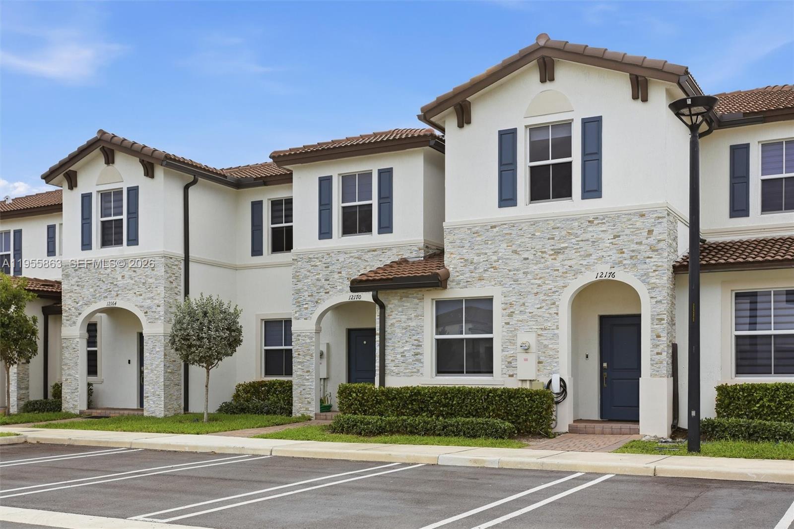 GOLF PARK SEC 1 - Residential