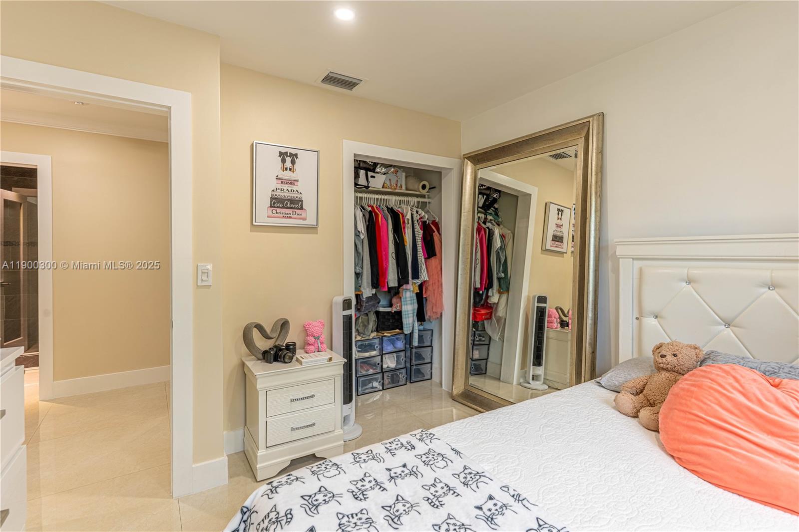 SCOTT LAKE MANOR SEC 8 - Residential