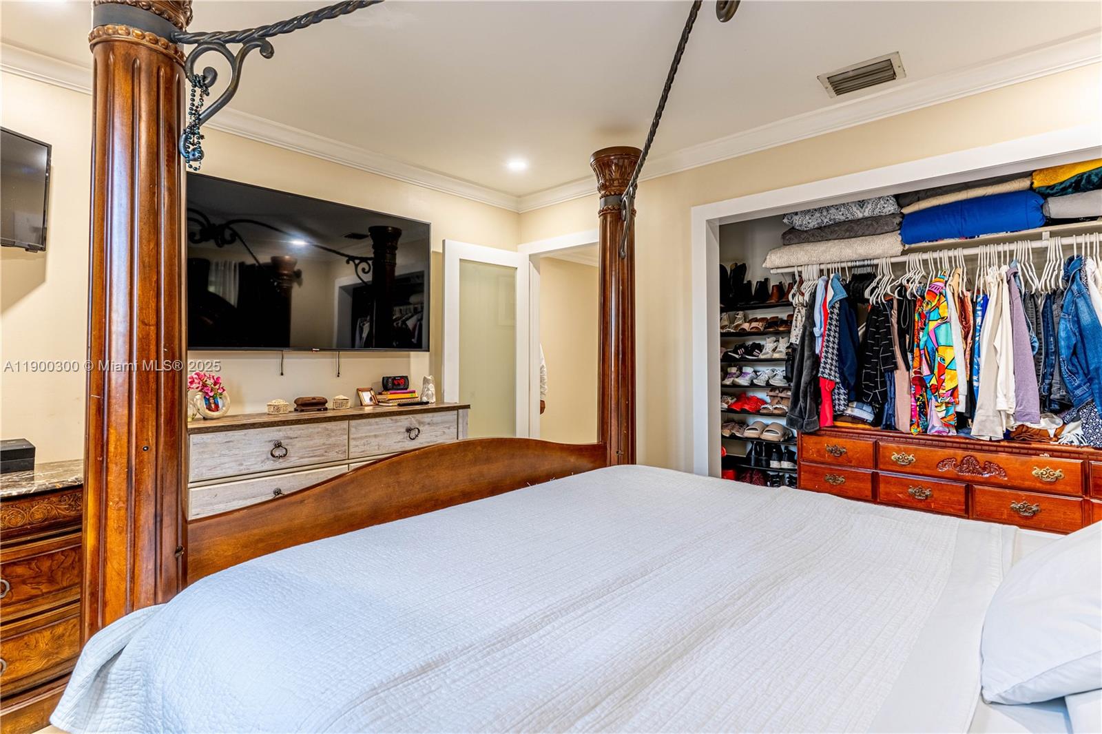 SCOTT LAKE MANOR SEC 8 - Residential