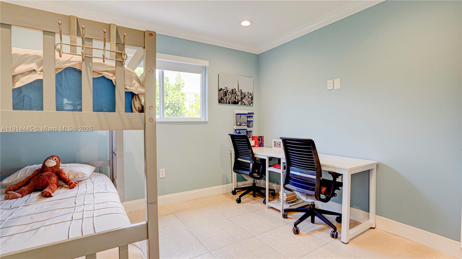 DARLINGTON MANOR 1ST ADDN - Residential