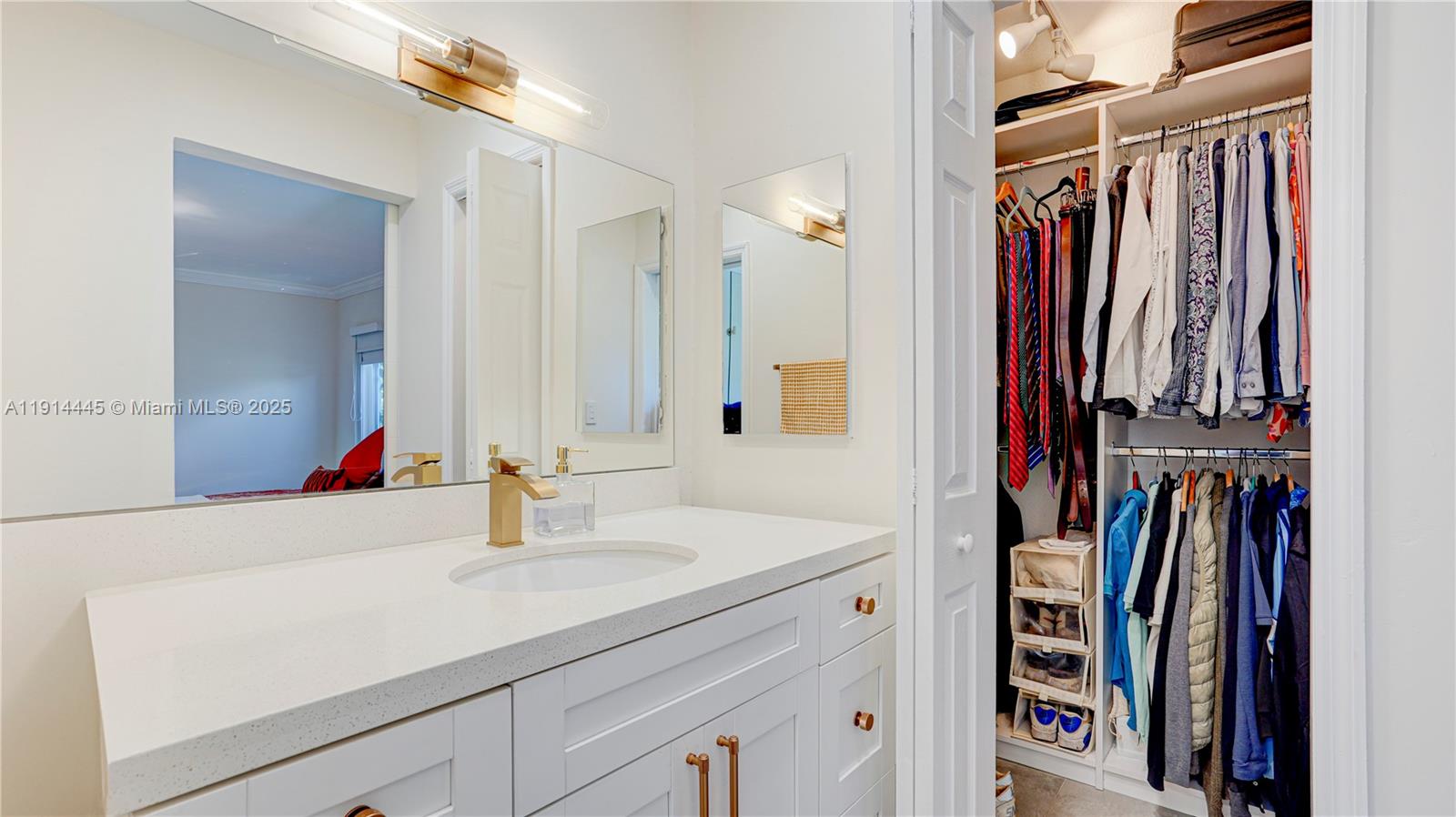 DARLINGTON MANOR 1ST ADDN - Residential