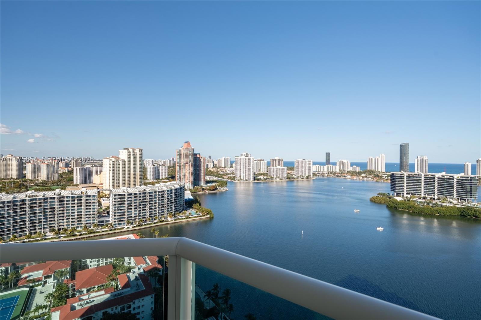 THE PENINSULA II CONDO - Residential