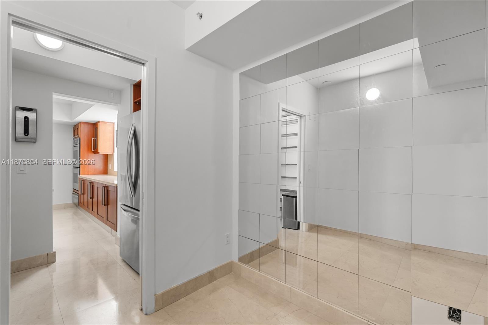 THE PENINSULA II CONDO - Residential