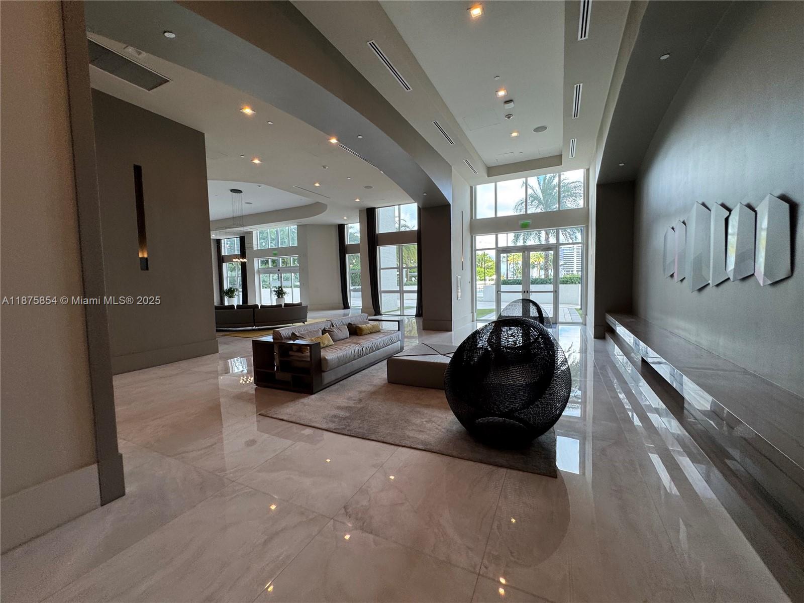 THE PENINSULA II CONDO - Residential