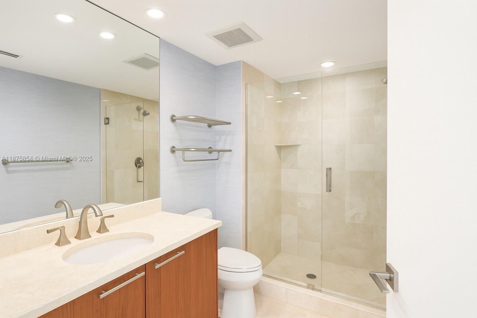 THE PENINSULA II CONDO - Residential