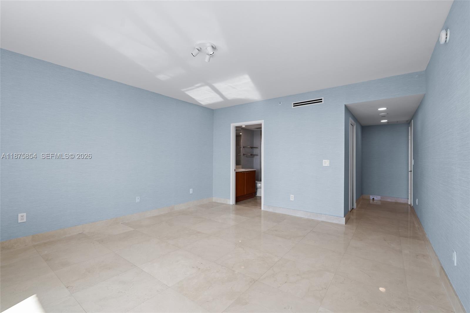 THE PENINSULA II CONDO - Residential